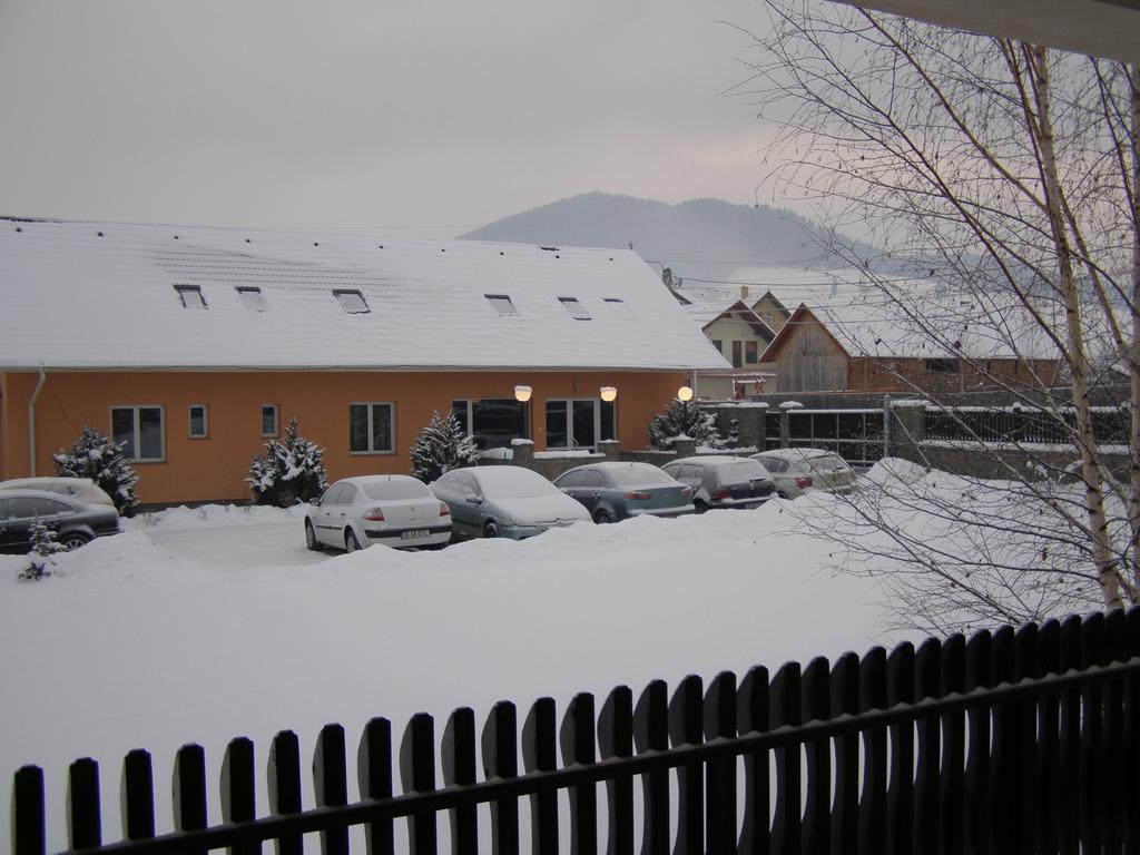 Pension Harmonia Miercurea Ciuc Exterior foto